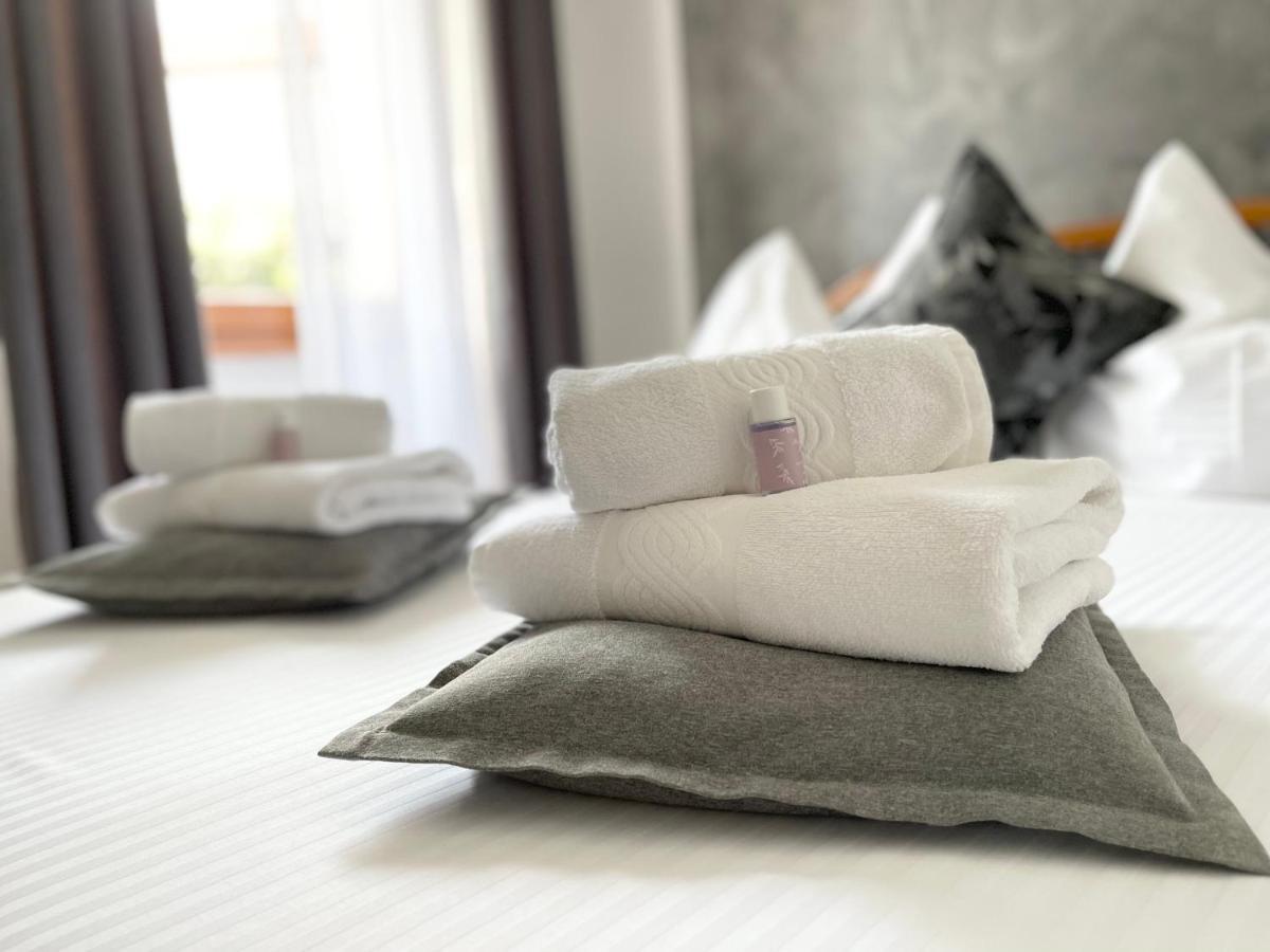 Rooms Valentino Пореч Екстериор снимка