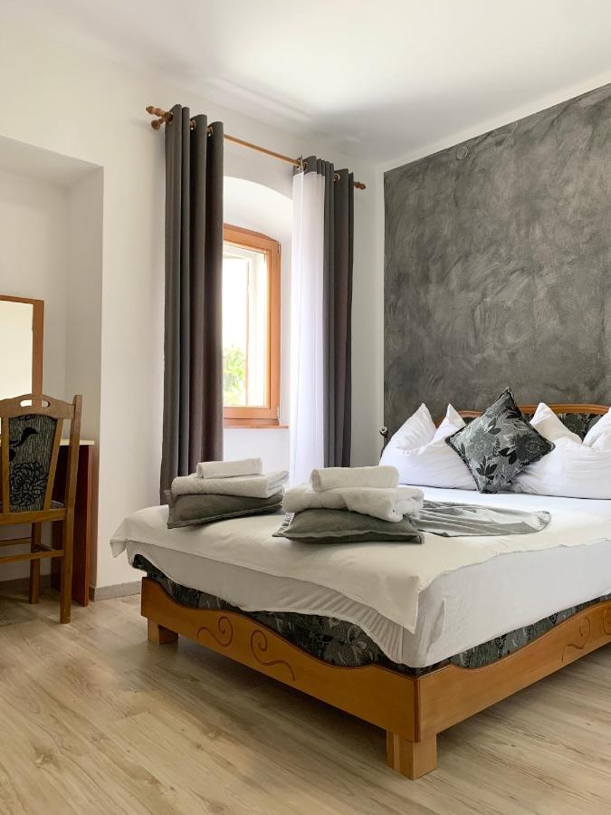 Rooms Valentino Пореч Екстериор снимка