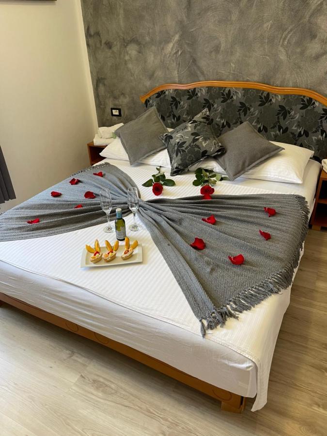 Rooms Valentino Пореч Екстериор снимка